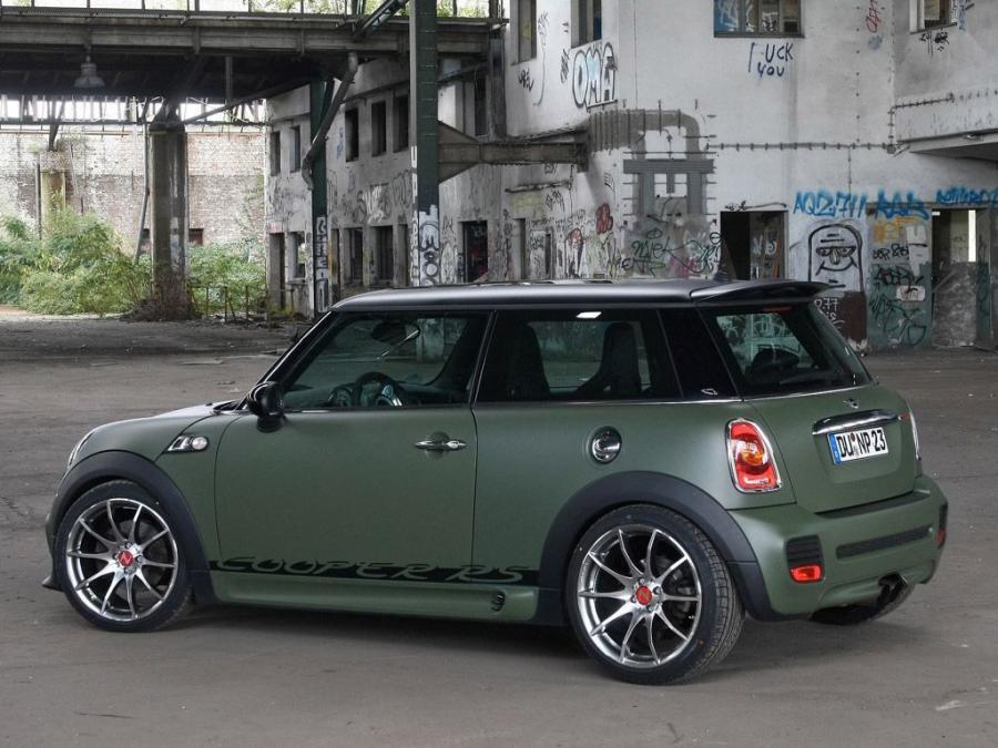  Mini Cooper RS by Nowack Motors 2010 года  (фото 8 из 12)